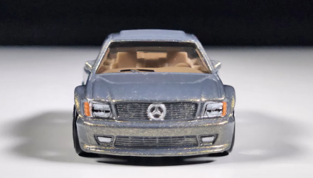 Машинка Базовая Hot Wheels '89 Mercedes-Benz 560 SEC AMG Wild Widebody 1:64 JBB11 Grey - Retromagaz, image 4
