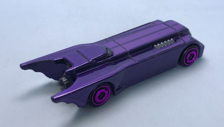 Машинка Базова Hot Wheels Batman: The Animated Series Batmobile Batman 1:64 HKH00 Purple - Retromagaz, image 3