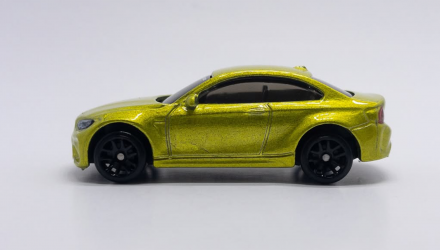 Тематична Машинка Hot Wheels 2016 BMW M2 BMW 1:64 JBY55 Yellow - Retromagaz, image 2