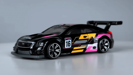 Тематическая Машинка Hot Wheels '16 Cadillac ATS-V R Neon Speeders 1:64 HLH72/HRW82 Black - Retromagaz, image 1