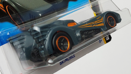 Машинка Базова Hot Wheels Batmobile Batman 1:64 HKG99 Grey - Retromagaz, image 3