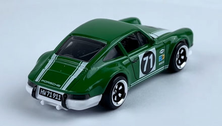 Тематична Машинка Hot Wheels 1971 Porsche 911 Vintage Racing Club 1:64 HRT81/HRV04 Green - Retromagaz, image 3