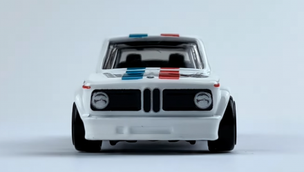 Тематическая Машинка Hot Wheels BMW 2002 Vintage Racing Club 1:64 HRT81/HRV02 White - Retromagaz, image 5