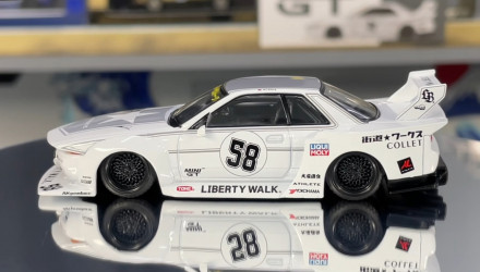 Машинка Premium MINI GT Nissan Skyline GT-R (R32) Kaido Works TAS 2025 Blister 1:64 MGT01217-BL White - Retromagaz, image 3