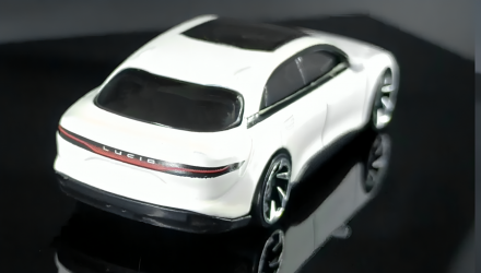 Машинка Базова Hot Wheels Lucid Air Green Speed 1:64 HCX40 White - Retromagaz, image 3