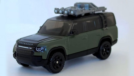 Тематична Машинка Matchbox Land Rover Defender 130 Moving Parts 1:64 JHV56 Green - Retromagaz, image 1