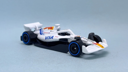 Машинка Базовая Hot Wheels Visa Cash App Racing Bulls Formula One Team 1:64 JJJ35 White - Retromagaz, image 1
