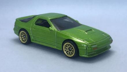 Машинка Базовая Hot Wheels '89 Mazda Savanna RX-7 FC3S The `80S 1:64 HKG81 Green - Retromagaz, image 2