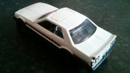 Машинка Базова Hot Wheels Nissan Skyline RS (KDR30) Nightburnerz 1:64 FYD11 White - Retromagaz, image 6