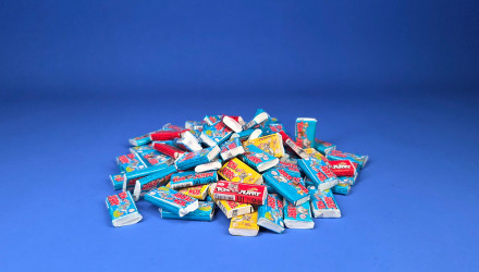 Набір Жувальна Гумка 100шт Tom and Jerry Bubble Gum з Коміксом Red Blue Yellow White 4,5g - Retromagaz, image 4