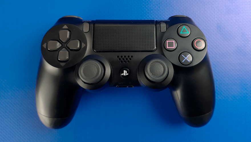 Playstation Dualshock 4 V2 Black — купити за найкращою ціною в RetroMagaz