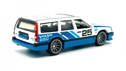 Машинка Premium Hot Wheels Volvo 850 Estate Fast Wagons 1:64 JKB68 Blue - Retromagaz, image 2