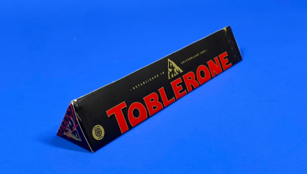 Набор Шоколад Toblerone Чорный с Медово-Миндальной Нугой 100g 20шт - Retromagaz, image 1