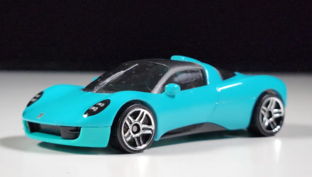 Машинка Базовая Hot Wheels Gordon Murray Automotive T.33 Factory Fresh 1:64 JBB70 Teal - Retromagaz, image 1