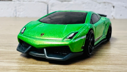 Машинка Базовая Hot Wheels Lamborghini Gallardo LP 570-4 Superleggera 2011 New Models 1:64 T9679 Green - Retromagaz, image 2