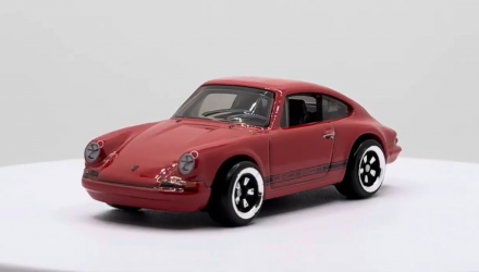 Тематическая Машинка Hot Wheels '67 Porsche 911 R Chase Icons 1:64 JBY91 Red - Retromagaz, image 1
