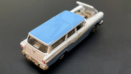 Тематическая Машинка Matchbox Ford Country Sedan Moving Parts 1:64 JBX00 Blue image_3 Тематическая Машинка Matchbox Ford Country Sedan Moving Parts 1:64 JBX00 Blue - Retromagaz, image 3