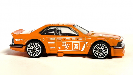 Машинка Базовая Hot Wheels BMW 635 CSi Wild Widebody 1:64 JBB84 Orange - Retromagaz, image 1