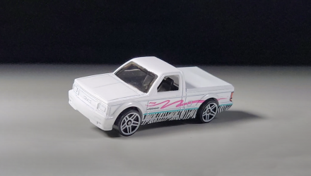 Машинка Базовая Hot Wheels '91 GMC Syclone The `90S 1:64 HTB09 White - Retromagaz, image 1