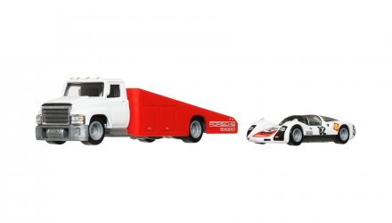 Машинка Premium Hot Wheels '66 Porsche 906 Carrera 6 и Транспортер Carry On Team Transport 1:64 FLF56/HRV47 White 2шт - Retromagaz, image 1