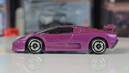 Машинка Базова Hot Wheels '94 Bugatti EB110 SS Race Day 1:64 JBB36 Purple - Retromagaz, image 3