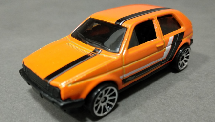 Машинка Базовая Hot Wheels Volkswagen Golf MK2 Then and Now 1:64 FJX92 Orange - Retromagaz, image 2