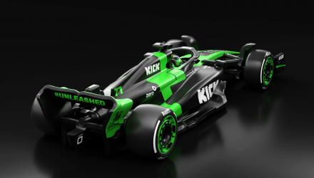 Машинка Premium Hot Wheels KICK Sauber F1 Team (#77) Formula One 1:64 JBM13 Green - Retromagaz, image 3