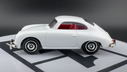 Тематическая Машинка Matchbox Porsche 356A Moving Parts 1:64 FWD28/HVM79 White - Retromagaz, image 4