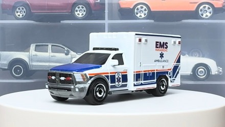 Тематическая Машинка Matchbox 2019 Dodge Ram Ambulance The Movie Series Moving Parts 1:64 JKH45 White - Retromagaz, image 1