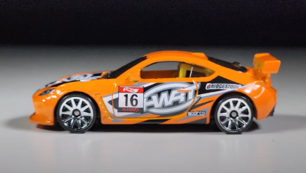 Машинка Базова Hot Wheels Toyota GR86 Cup Compact Kings 1:64 HYX23 Orange - Retromagaz, image 3