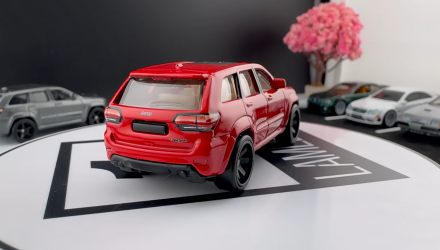 Машинка Premium Hot Wheels 2019 Jeep Grand Cherokee Trackhawk Power Trip 1:64 JKF28 Red - Retromagaz, image 2