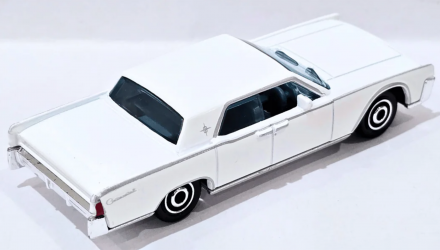 Машинка Велике Місто Matchbox 1964 Lincoln Continental 1:64 JBR73 White - Retromagaz, image 4