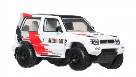Машинка Premium Hot Wheels Mitsubishi Pajero Evolution Boulevard 1:64 JBL26 White - Retromagaz, image 2