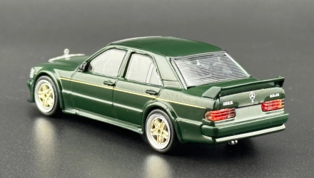 Машинка Premium Tarmac Works Mercedes-Benz 190 E 2.5-16 EVO 1 TOYO TIRES GLOBAL64 1:64 T64G-057-TOYO Green - Retromagaz, image 2