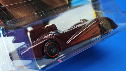 Машинка Базова Hot Wheels DC Batmobile Batman 1:64 HKG98 Dark Red - Retromagaz, image 4