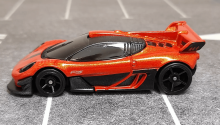 Машинка Базовая Hot Wheels Gordon Murray Automotive T.50s Exotics 1:64 HRY89 Orange - Retromagaz, image 3