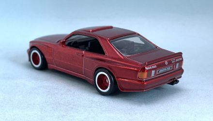 Машинка Базовая Hot Wheels '89 Mercedes-Benz 560 SEC AMG Super Treasure Hunt STH Modified 1:64 HTF33 Red - Retromagaz, image 2