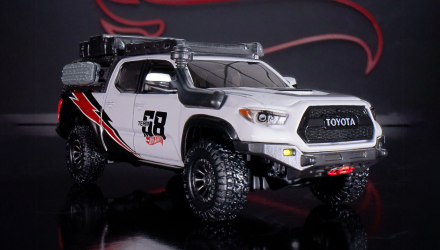 Машинка Premium Hot Wheels '17 Toyota Tacoma Elite 64 1:64 HNJ64 White - Retromagaz, image 2