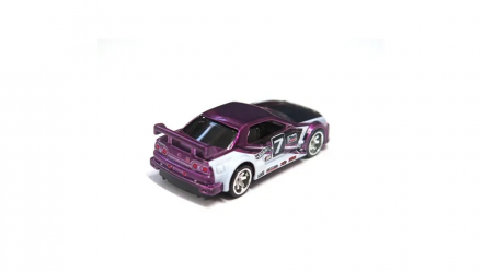 Машинка Базовая Hot Wheels Nissan Skyline GT-R (R32) Legends Tour 1:64 HCW06 Purple - Retromagaz, image 4