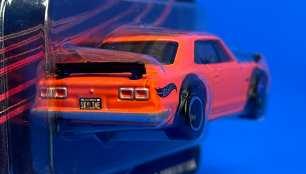Машинка Premium Hot Wheels 1972 Skyline H/T 2000GT-R Collectors 1:64 HGK68 Orange - Retromagaz, image 3