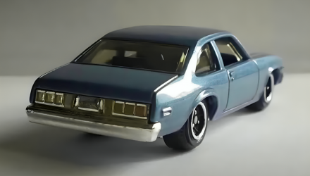 Машинка Большой Город Matchbox 1979 Chevy Nova Showroom 1:64 GXM28 Blue - Retromagaz, image 3