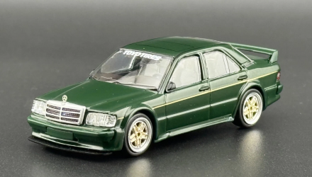 Машинка Premium Tarmac Works Mercedes-Benz 190 E 2.5-16 EVO 1 TOYO TIRES GLOBAL64 1:64 T64G-057-TOYO Green - Retromagaz, image 1