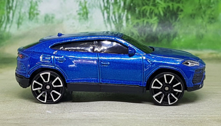 Машинка Базова Hot Wheels '17 Lamborghini Urus Factory Fresh 1:64 GRY29 Metallic Blue - Retromagaz, image 6