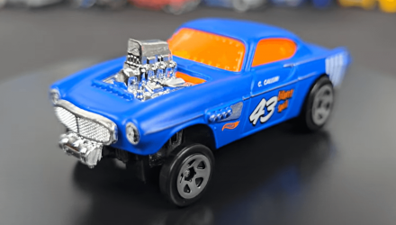 Машинка Базовая Hot Wheels Volvo P1800 Gasser Reverse Rake 1:64 HTB92 Blue - Retromagaz, image 2