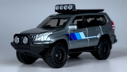 Машинка Premium Hot Wheels 2005 Toyota Land Cruiser Prado Off-Road 1:64 HKC70 Grey - Retromagaz, image 2