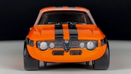 Машинка Premium Hot Wheels Alfa Romeo Giulia Sprint GTA Fast & Furious 1:64 HNW46/HKD29 Orange - Retromagaz, image 5