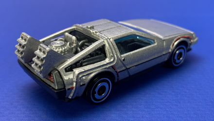 Машинка Базова Hot Wheels DeLorean DMC-12 Back to the Future Time Machine Screen Time 1:64 HCV54 HHF15 Silver - Retromagaz, image 3