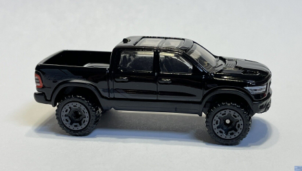 Машинка Базова Hot Wheels 2020 Ram 1500 Rebel Factory Fresh 1:64 HTD63 Black - Retromagaz, image 1