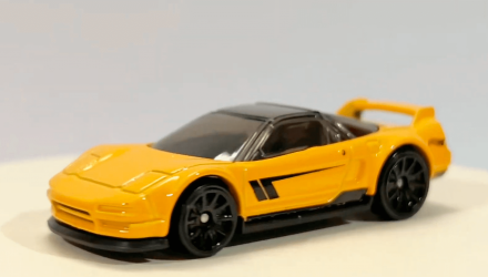 Машинка Базовая Hot Wheels '90 Acura NSX J-Imports 1:64 HCX58 Yellow - Retromagaz, image 2