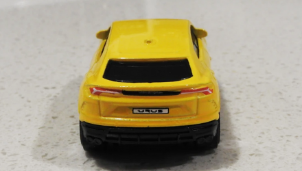 Машинка Базова Hot Wheels '17 Lamborghini Urus Exotics 1:64 GHB36 Yellow - Retromagaz, image 6